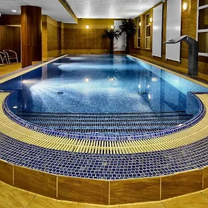 Grand Royal 4*, Poznań Pologne